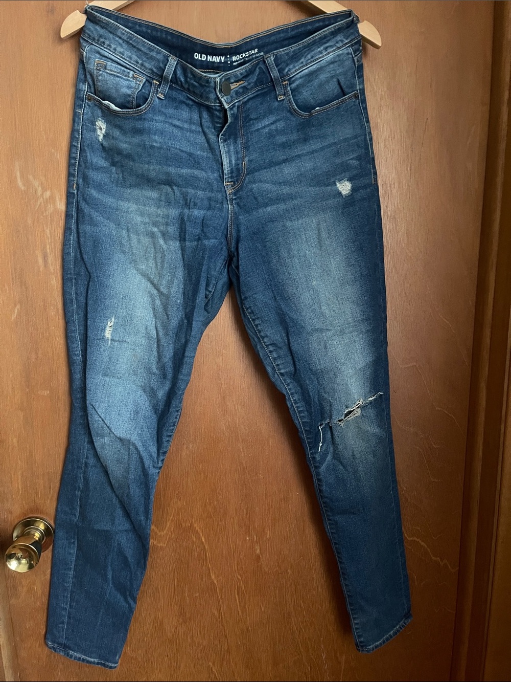 Old Navy Distressed Rockstar Mid-Rise Skinny Jeans